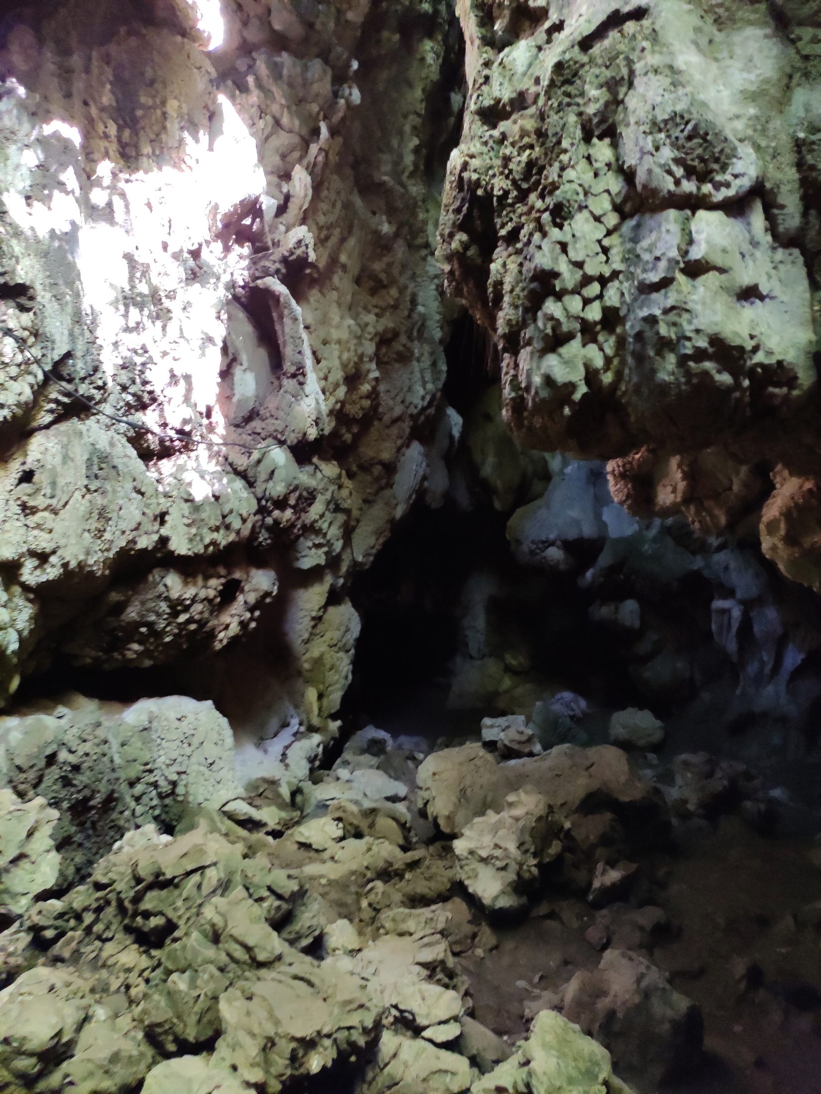 Mawsmai Cave