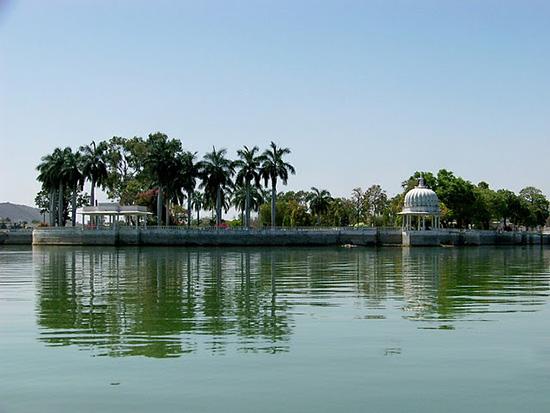 Fateh Sagar Lake