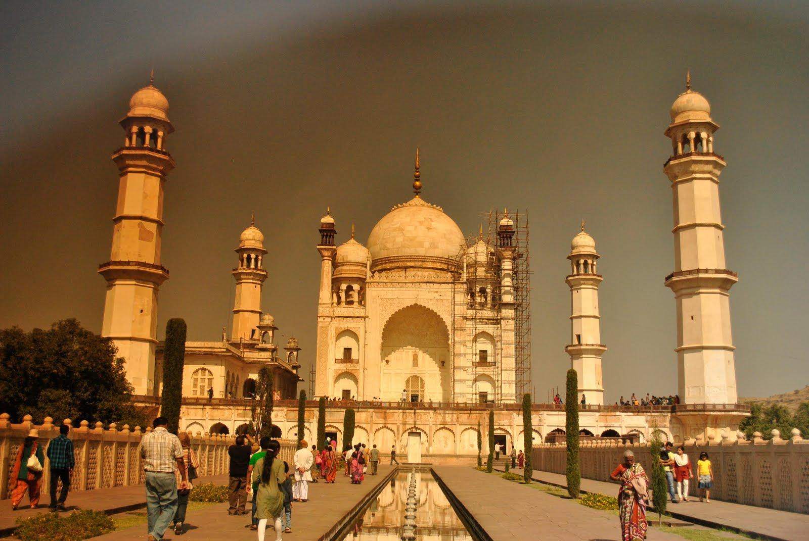 Bibi Ka Maqbara