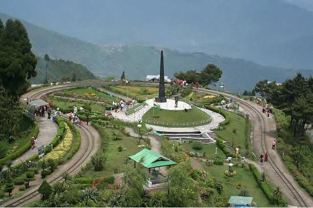 Batasia Loop